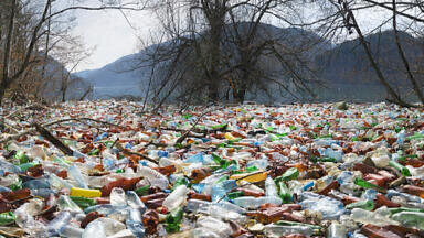How dangerous is microplastic?