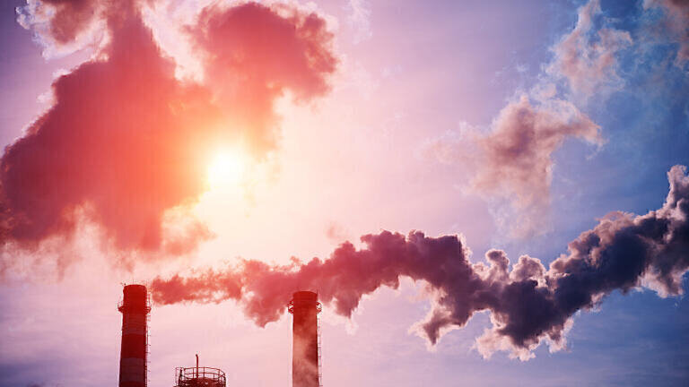 Greenhouse Gas Emissions Trends in the EUExamining the Development of Achieving GHG Emission Targets for 2020