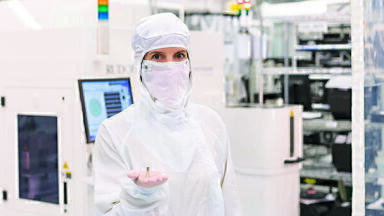 Small Infrared Sources: Powerful and energy efficient Why smaller can be better  