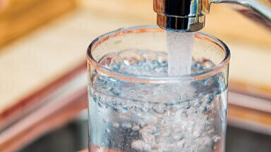 Automated Sample Preparation for the Determination of Perfluoroalkyl and Polyfluoroalkyl Substances (PFAS) in Drinking Water, According to US EPA 537.1 and European Regulations