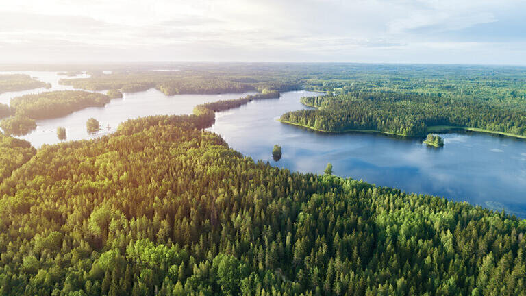 Finnish ILCs for emission measurements- some observations on measurement uncertainties