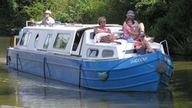 Wastewater facilities to improve water quality at Foxton Locks