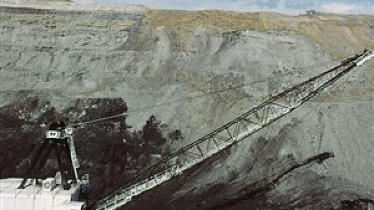 Air quality concerns for trapped coal miners in NZ