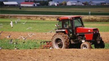 Banks release funds to help farmers reduce emissions