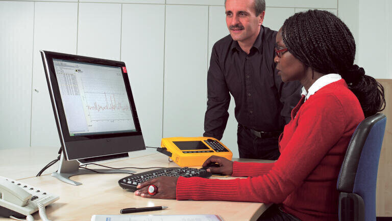 PC Software Simplifies Evaluation of Electromagnetic Field Measurements