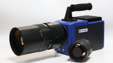 Near Infrared Camera for High End R&D Applications