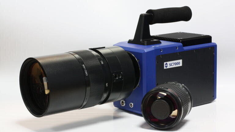 Near Infrared Camera for High End R&D Applications