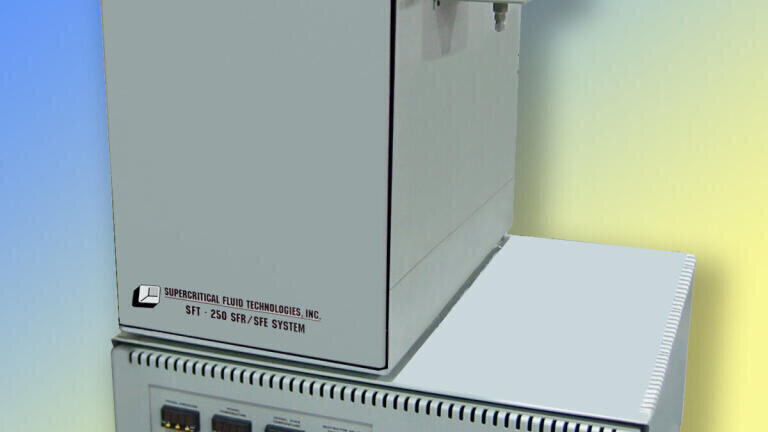 New Supercritical Fluid Extractor for Laboratory Extractions