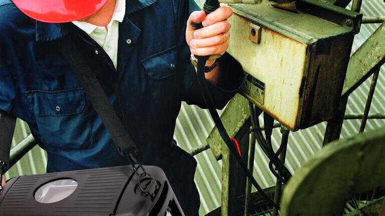 LAND INSTRUMENTS Launches LANCOM 4 PORTABLE FLUE GAS ANALYZER Compact, Easy-to-Use Unit for Combustion Efficiency and Emissions Monitoring