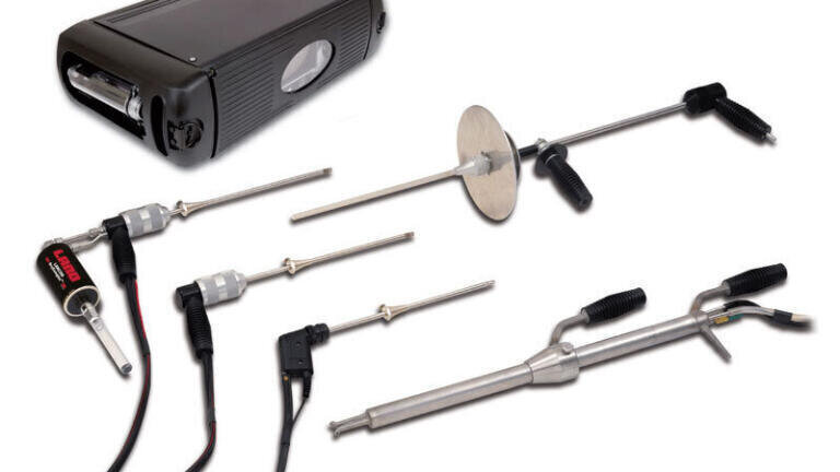 Lancom 4 portable gas analyser plus choice of 5 gas sample probes incluing flow, smoke and high temperaturee