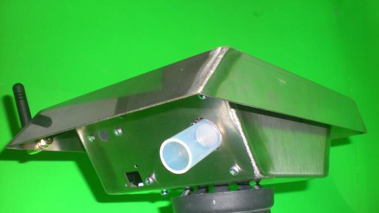 Combined Gas Detection and Vibration Multi-sensor Low Cost Network 