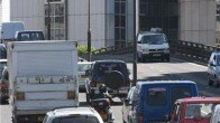 Traffic levels in Canterbury must be cut