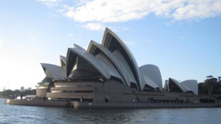 Wastewater spill closes Sydney river