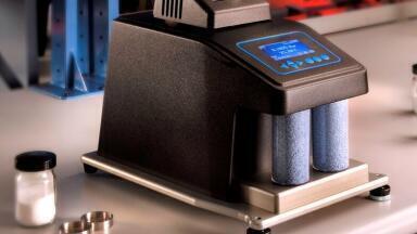 Vapour Sorption Analyser Automatically Generates Soil Water Isotherms