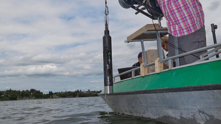 Digital Multi-Parameter Sondes for Spot Measurements Down to 100m