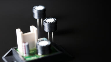 Long-Life Catalytic Type Combustible Gas Sensors