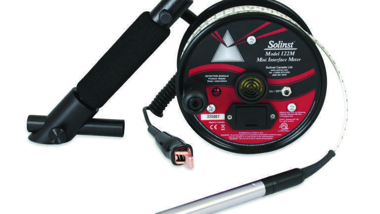 New Mini Interface Meter for Measuring Floating and Sinking Hydrocarbon Layers in Water