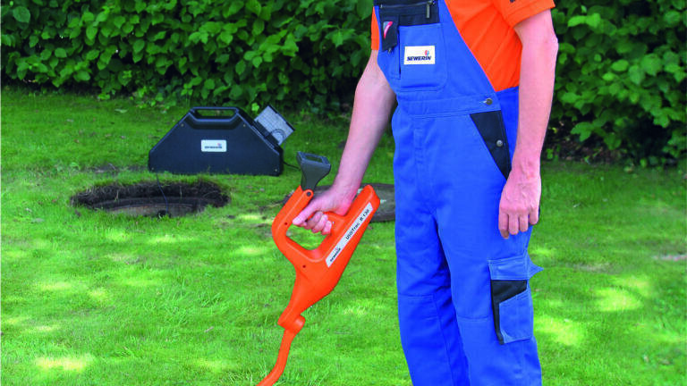 Locating Pipes Accurately with Precise Technology