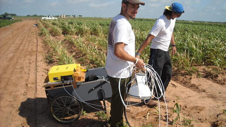 Monitoring Greenhouse Gases from Biofuel Crops