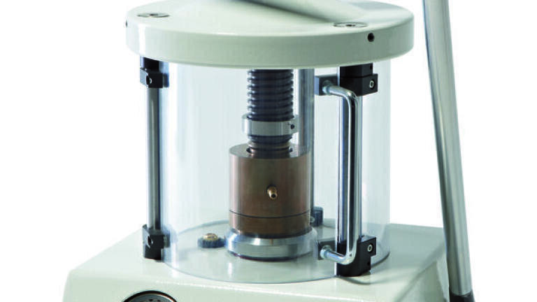 Vibrating Cup Mill – Now with Higher Grinding Performance and Pellet Press!