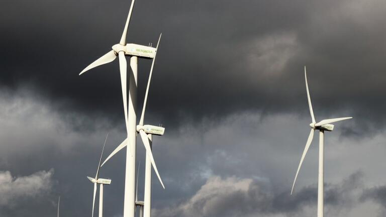 Scotland to Build UK’s First and World’s Largest Offshore Wind Farm