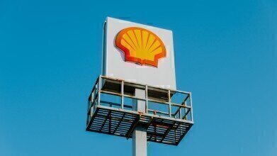 Why Does the Shell Boss Think that Technology is the Key to Tackling Climate Change?