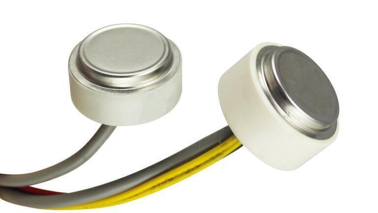 Digital Flow Sensor for Metering and Cloud Applications