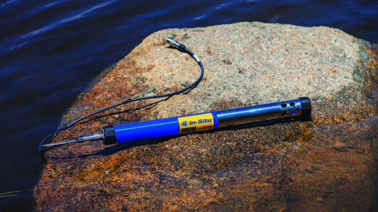 Water Quality Platform with Smartphone Interface