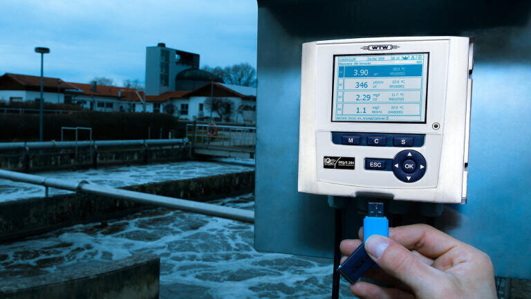Efficient and optimised biological treatment by dynamic control