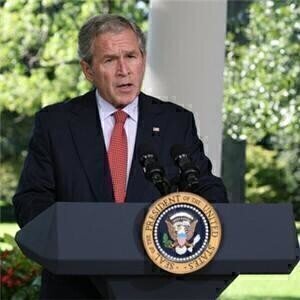 Bush administration urged not to alter pollution regulations 