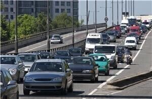 Emissions from new cars in the UK 'declining' 