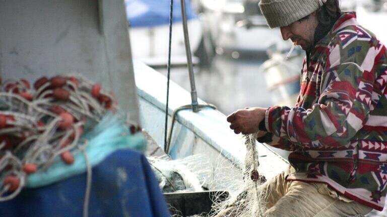 Should Fishing Boats Use Monitoring Technology?
