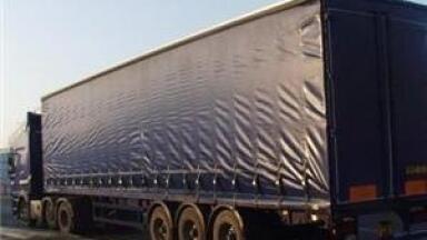 California to offer aid to truckers on air quality