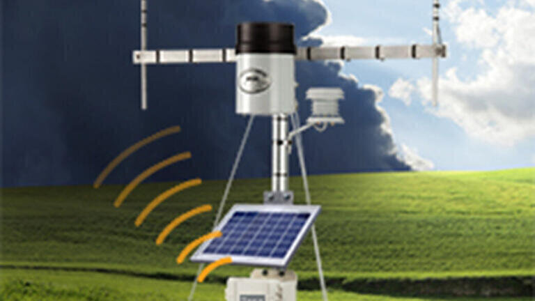 Accurate, Robust and Reliable Cellular Weather Station