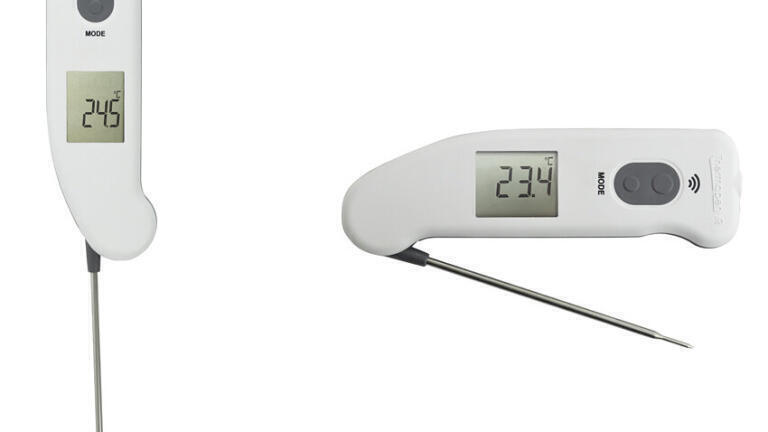 New Infrared Thermometer with Foldaway Probe