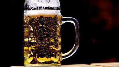 How Do Bubbles Get into Beer?