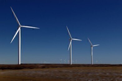 Pros and Cons of Traditional Wind Turbines