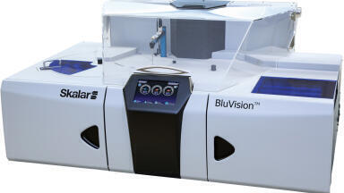 Highly versatile discrete analyser offers accuracy and simplicity by combining world class robotics and spectrophotometry in one package.