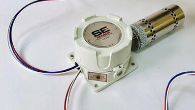 Cutting edge transmitter/receiver combination adds virtual forth wire to dated three wire networks