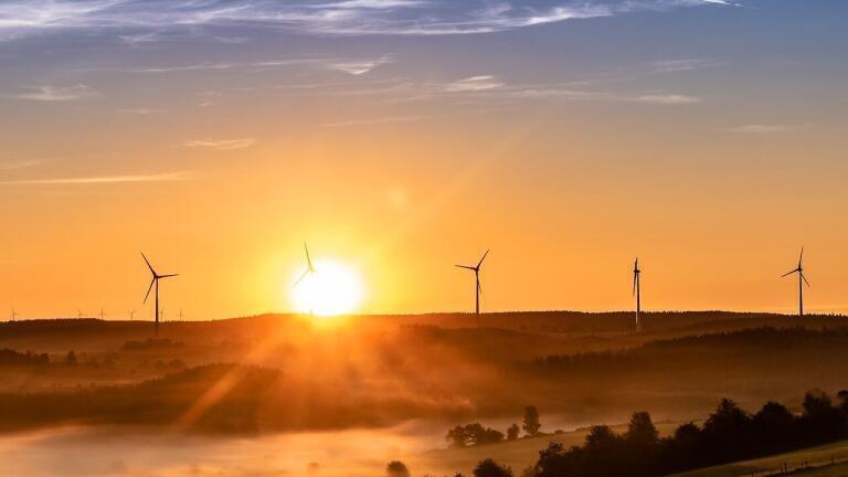 UK Zero Carbon Overtakes Fossil Fuels