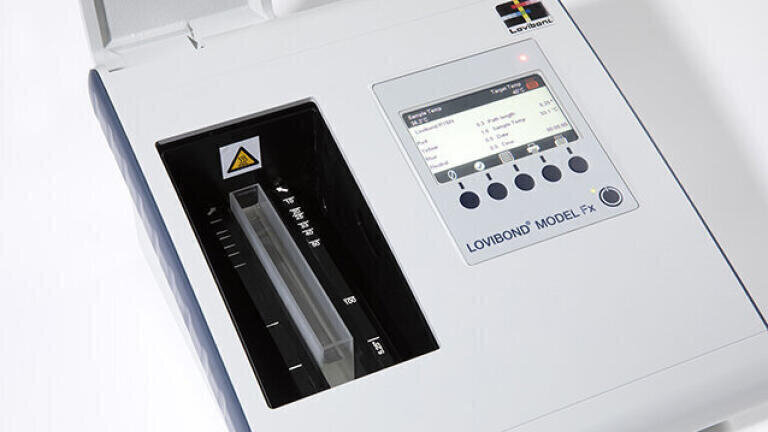 New automatic colour spectrometer for edible oils
