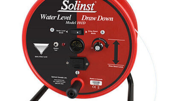 Water level drawdown meter