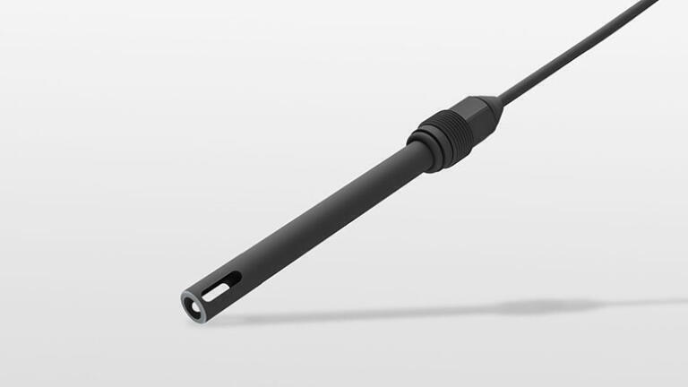 Conductivity sensor ensures process reliability