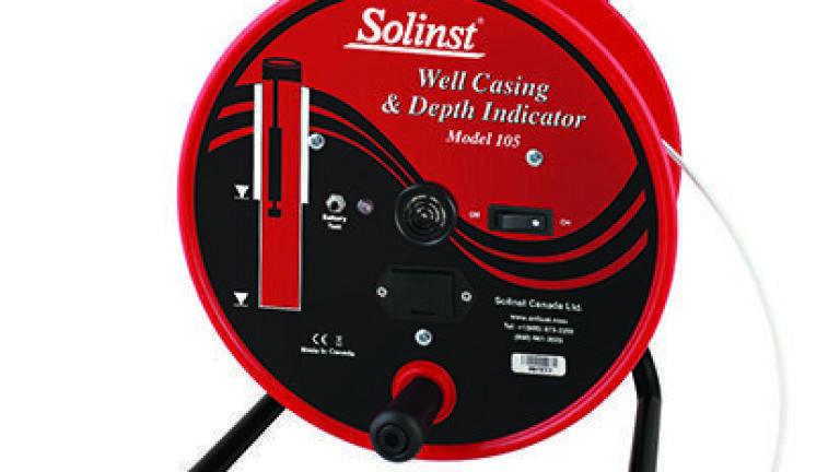 Well casing and total well depth indicator