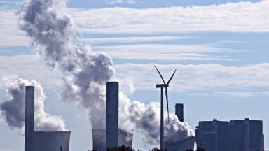 How Quickly Does Pollution Reduction Save Lives?