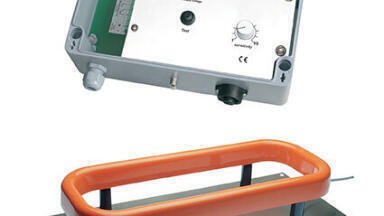 Enhanced-sensitivity amplifier for industrial metal detectors