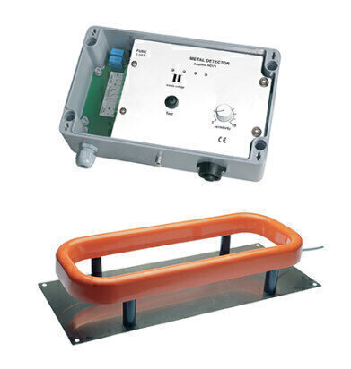 Enhanced-sensitivity amplifier for industrial metal detectors