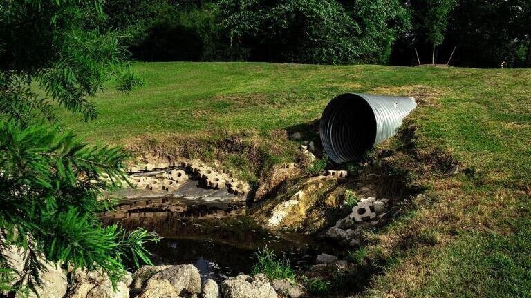 How Does Water Infrastructure Affect Coronavirus Risk?