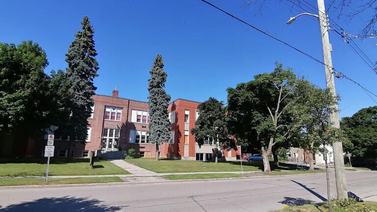 AQMesh network will be installed for monitoring around Canadian schools