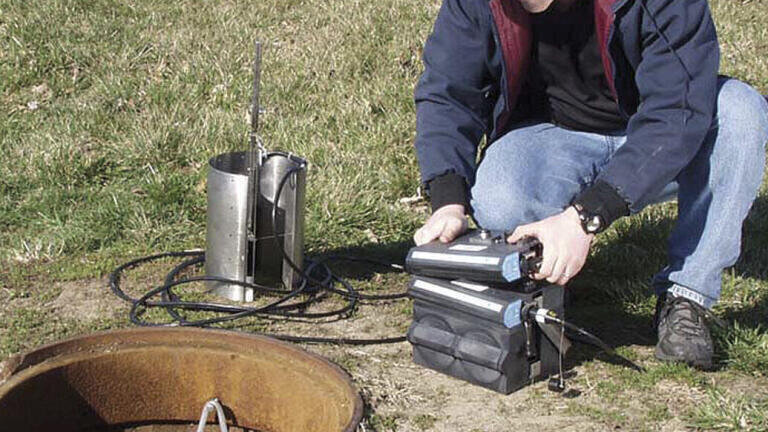 Intrinsically Safe Area-Velocity Flowmeter